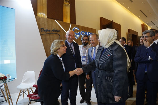 Stantlar Katılımcıların İlgisini Çekti