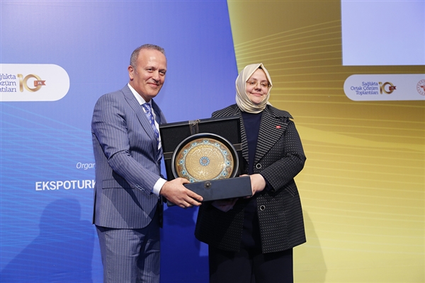 Aile, Çalışma ve Sosyal Hizmetler Bakanı Zehra Zümrüt Selçuk