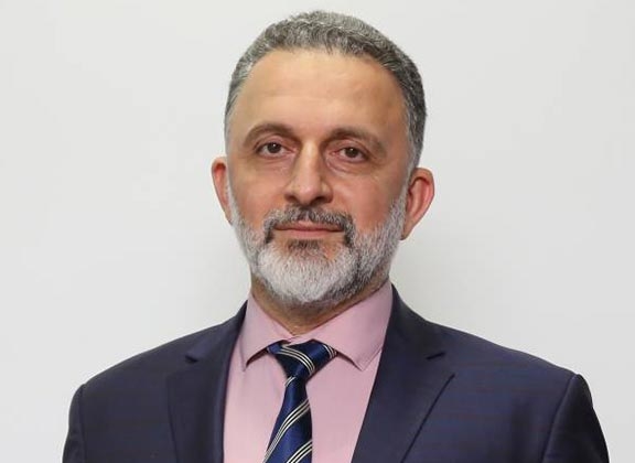 Dr. Mehmet Altuğ